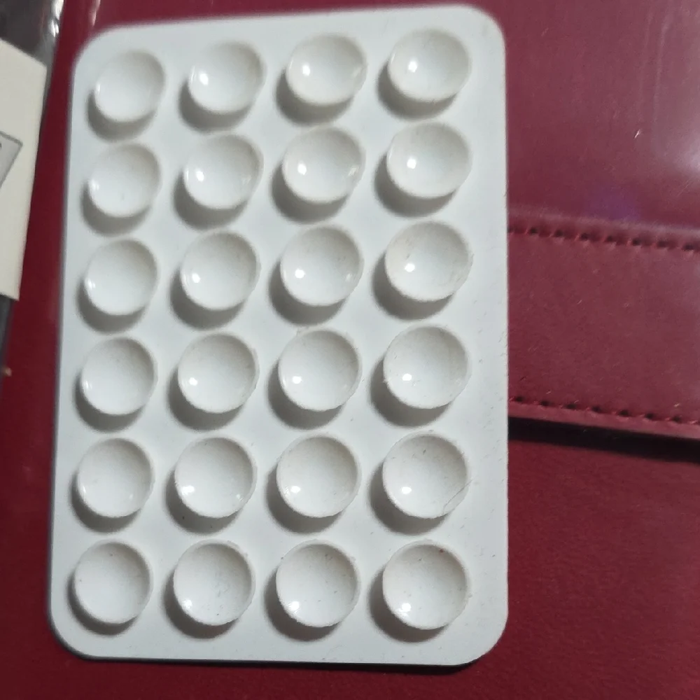 White Paint Palette